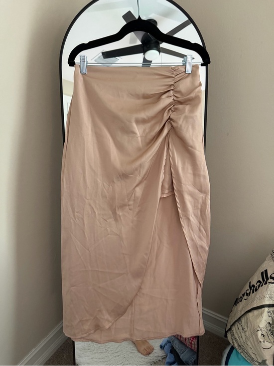 HYFVE Dresses & Skirts - NWT HYFVE The Nightlife Midi Skirt
